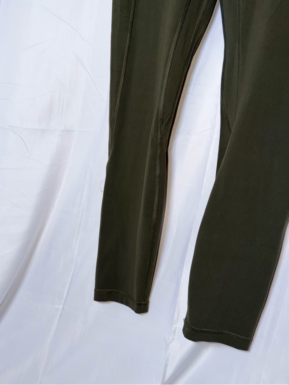 lululemon athletica Olive Green Workout Leggings - Picture 3 of 8